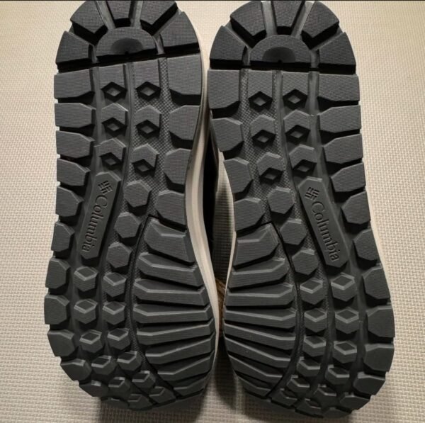 Zapatos Columbia (5.5) - Image 2